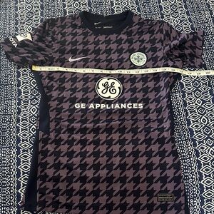 Women’s Nike Racing Louisville jersey small/xs